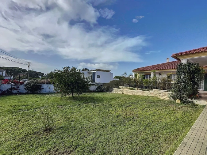 Moradia T4 para Arrendamento em Nadadouro Foto 27