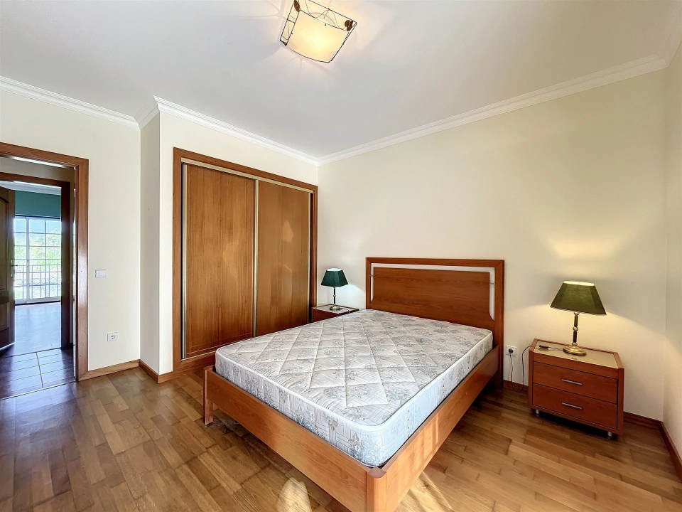 Moradia T4 para Arrendamento em Nadadouro Foto 16