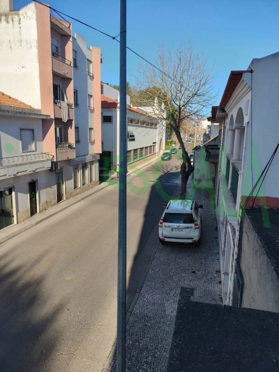 Moradia T3 para Venda em Almeirim Foto 12