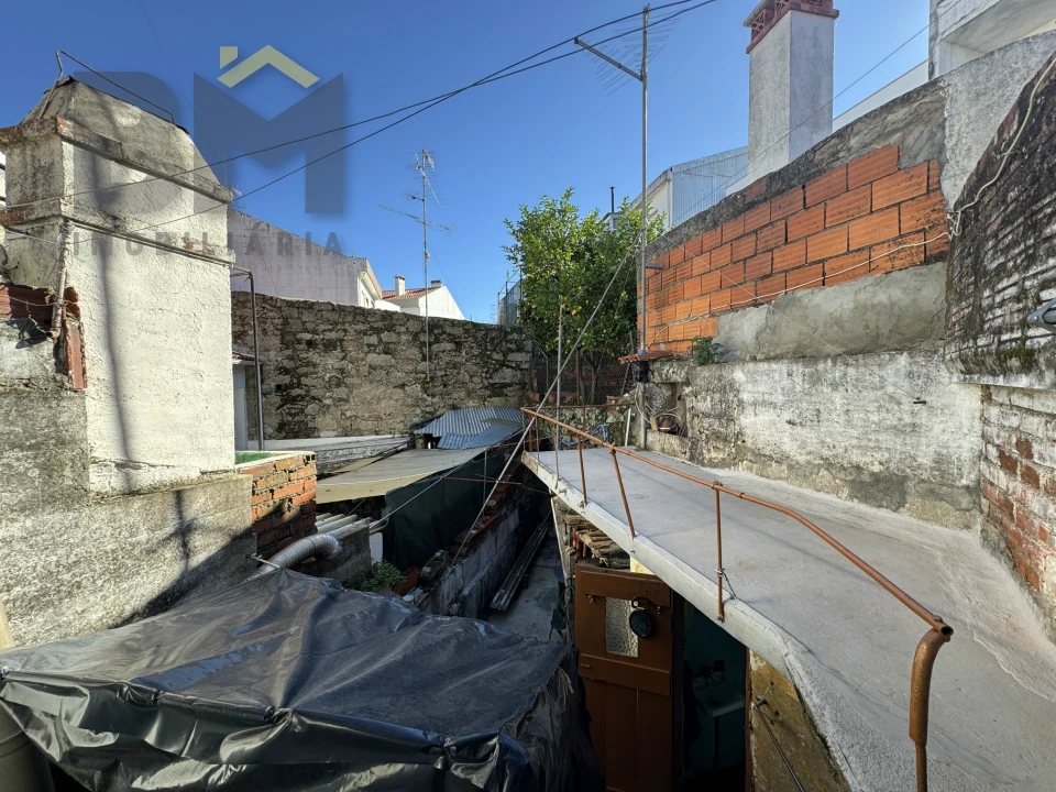 Moradia T3 para Venda em Castelo Branco Foto 18
