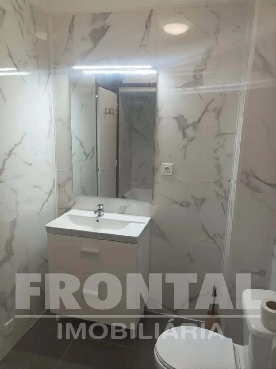 Apartamento T4 para Venda em Bonfim Foto 9