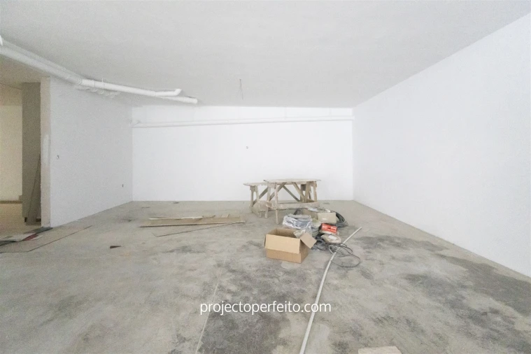 Moradia T3 para Venda em Canelas Foto 14