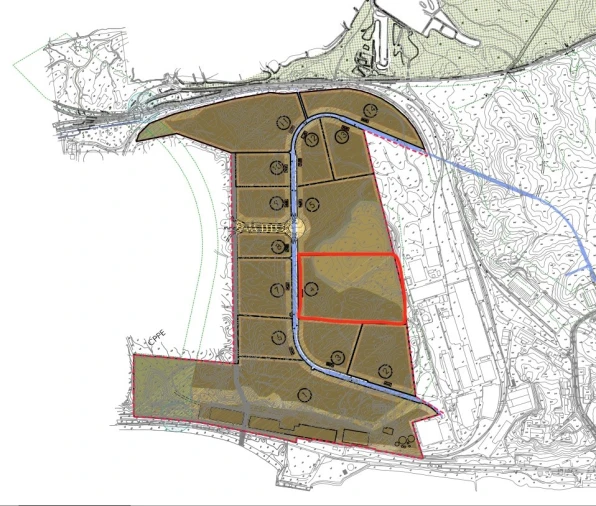 Terreno Comércio / Armazém para Venda em Sado Planta 1