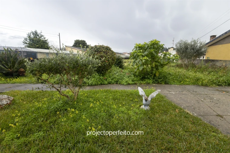Terreno para Venda em Paramos Foto 4