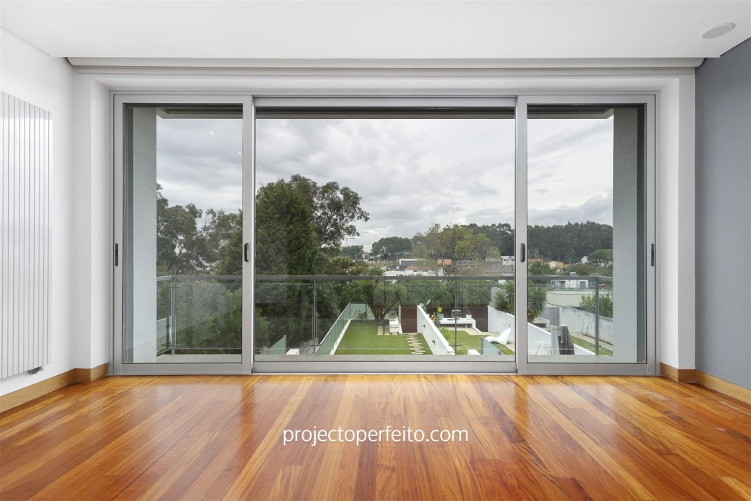 Moradia T3 para Arrendamento em Madalena Foto 17