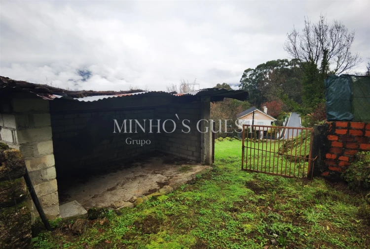 Moradia T4 para Venda em Britelo Foto 4