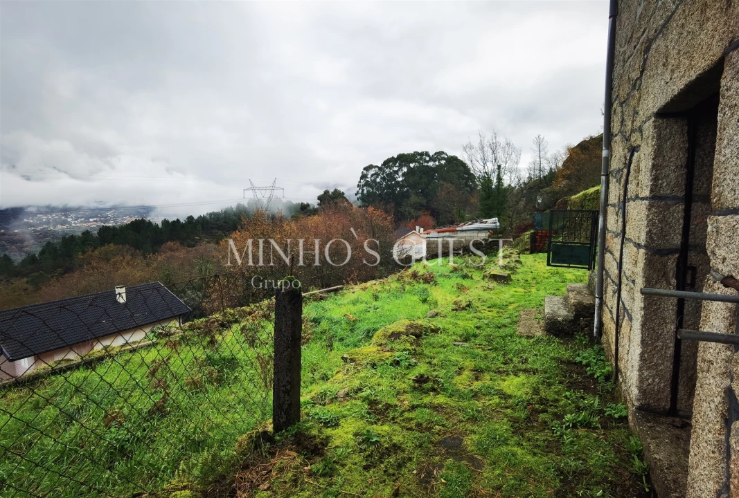 Moradia T4 para Venda em Britelo Foto 10