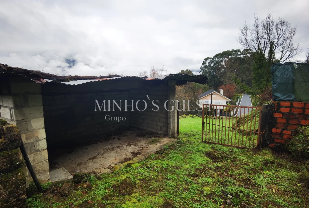 Moradia T4 para Venda em Britelo Foto 4