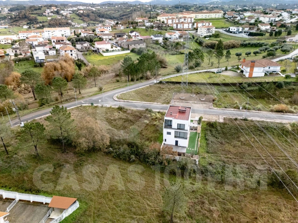 Moradia para Venda em Batalha Foto 10