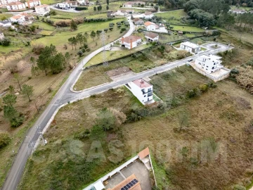 Moradia para Venda em Batalha