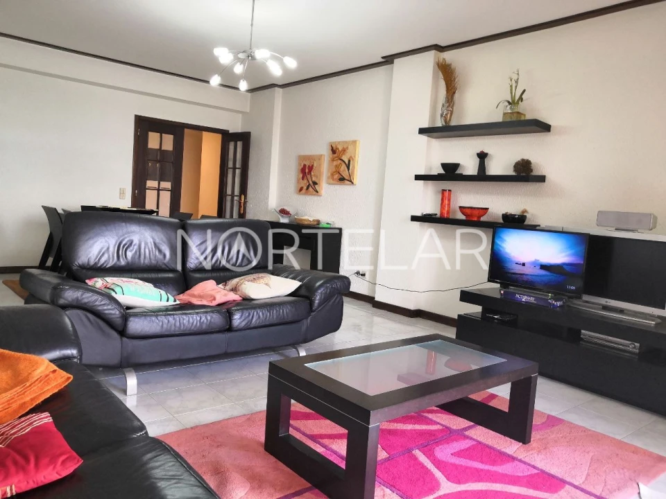 Apartamento T3 para Arrendamento em Aver-O-Mar, Amorim e Terroso Foto 6