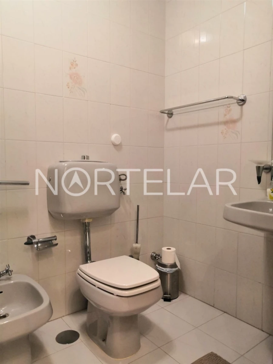 Apartamento T3 para Arrendamento em Aver-O-Mar, Amorim e Terroso Foto 13