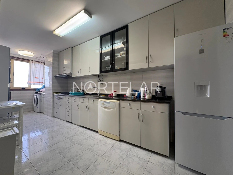 Apartamento T3 para Arrendamento em Aver-O-Mar, Amorim e Terroso Foto 7