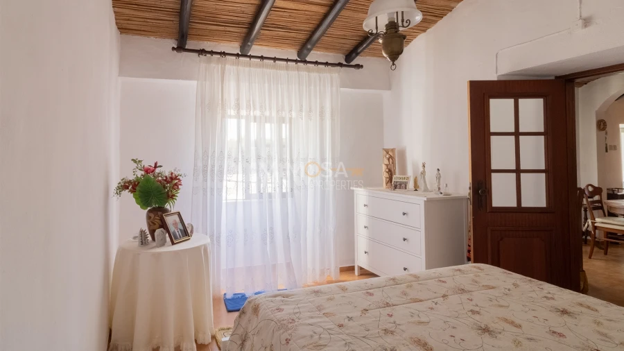 Moradia T4 para Venda em Silves Foto 12