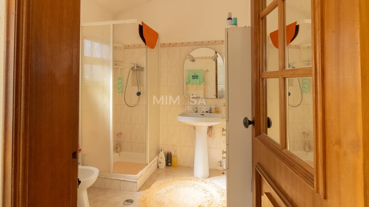 Moradia T4 para Venda em Silves Foto 17