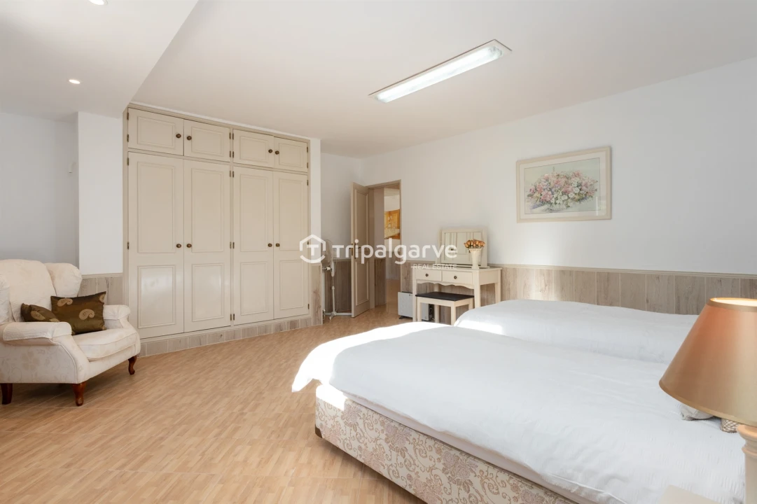 Moradia T5 para Venda em Paderne Foto 27