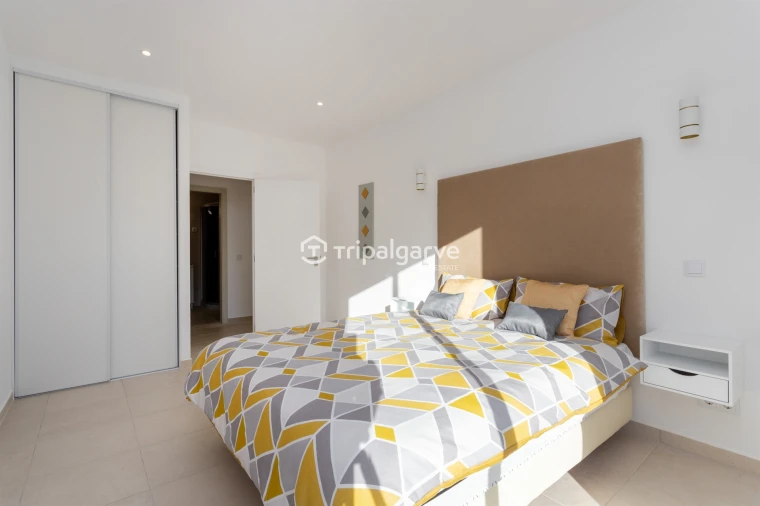 Moradia T5 para Venda em Paderne Foto 44