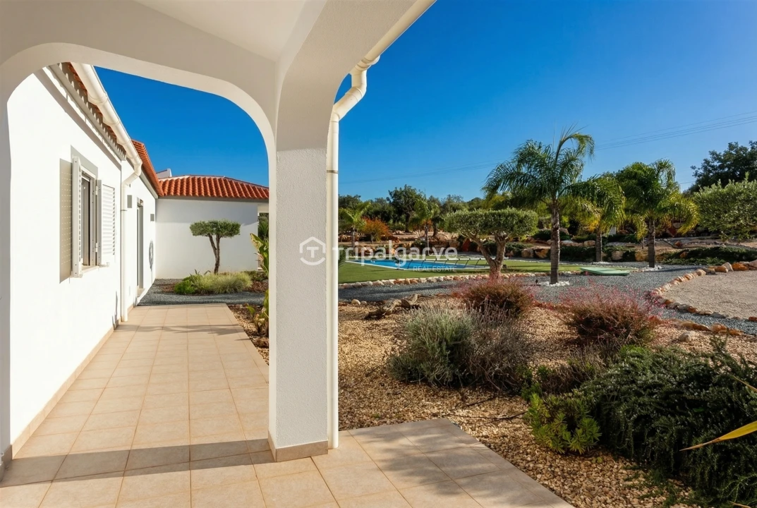 Moradia T5 para Venda em Paderne Foto 11