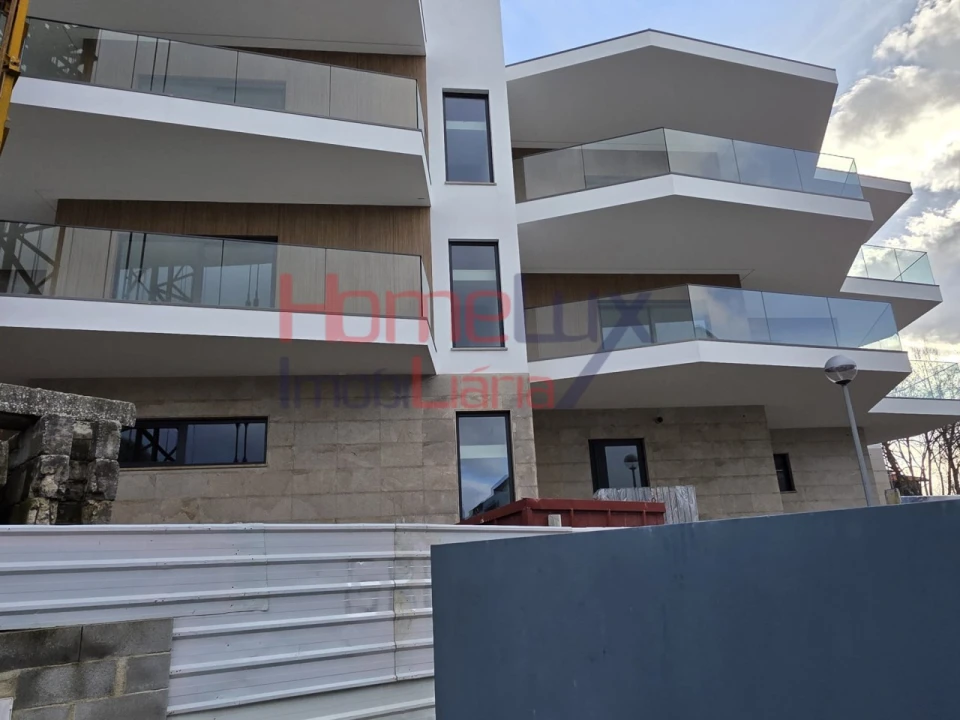 Apartamento T3 para Venda em Viseu Foto 1