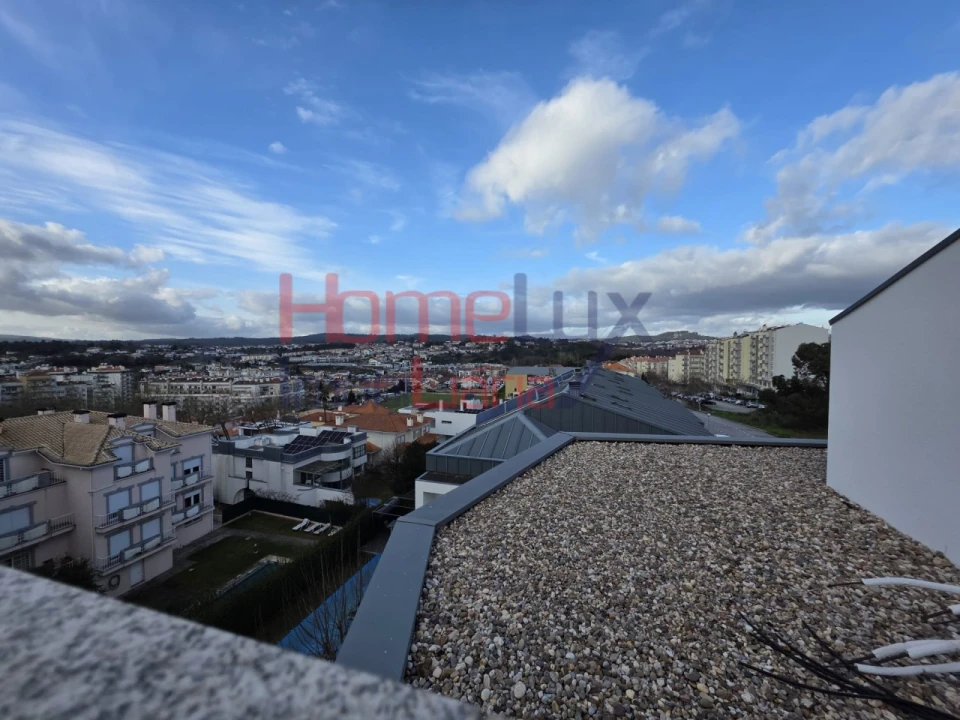 Apartamento T5 para Venda em Viseu Foto 29