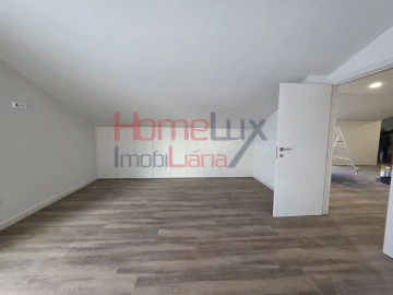 Apartamento T5 para Venda em Viseu