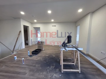 Apartamento T5 para Venda em Viseu