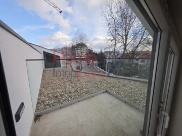 Apartamento T5 para Venda em Viseu