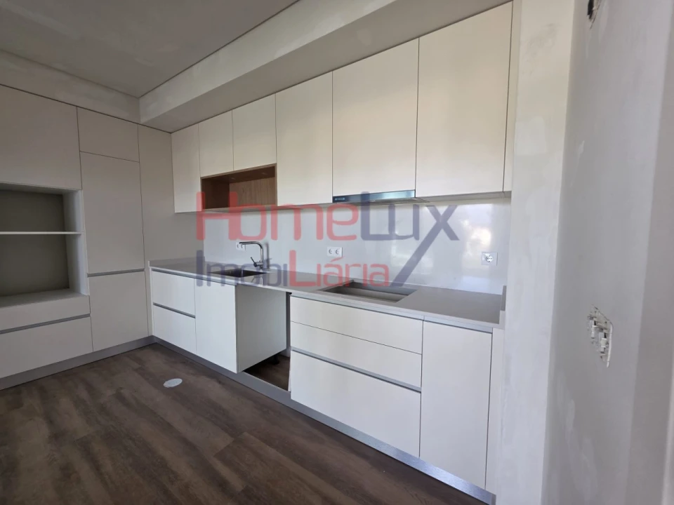 Apartamento T3 para Venda em Viseu Foto 8