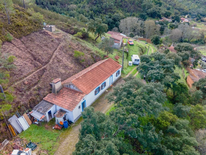 Quinta T2 para Venda em Monchique Foto 29