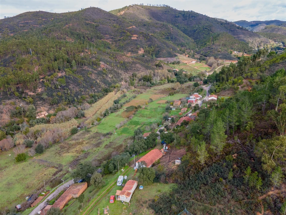 Quinta T2 para Venda em Monchique Foto 34