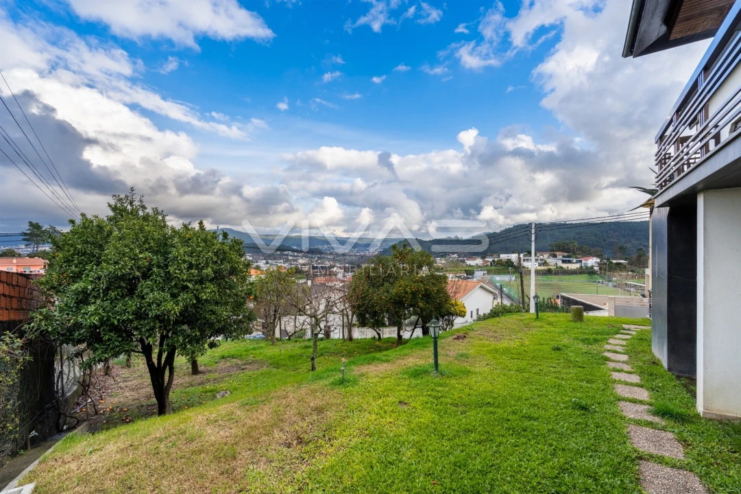Moradia T3 para Venda em Celeirós, Aveleda e Vimieiro Foto 4