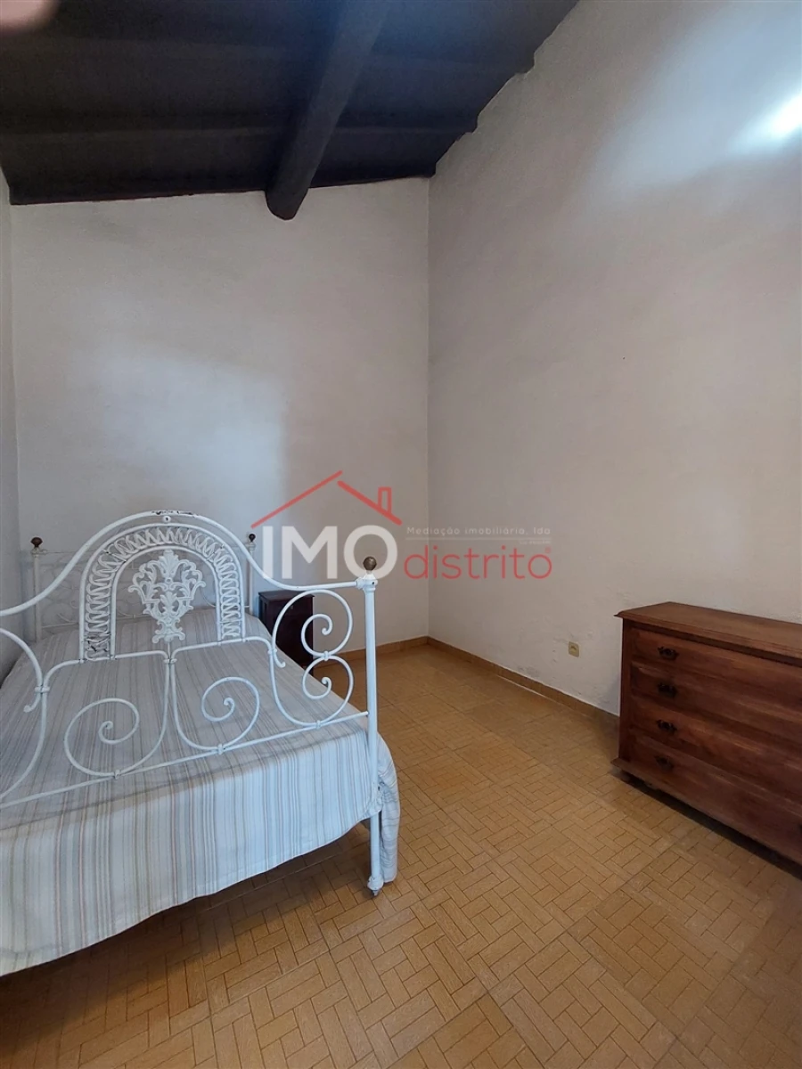 Moradia T2 para Venda em Monforte Foto 9