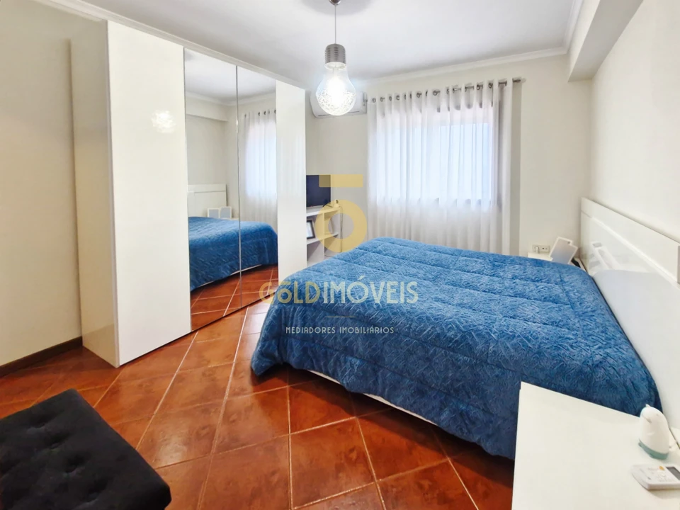 Apartamento T3 para Venda em Sobrado e Bairros Foto 18