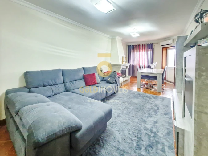 Apartamento T3 para Venda em Sobrado e Bairros Foto 14