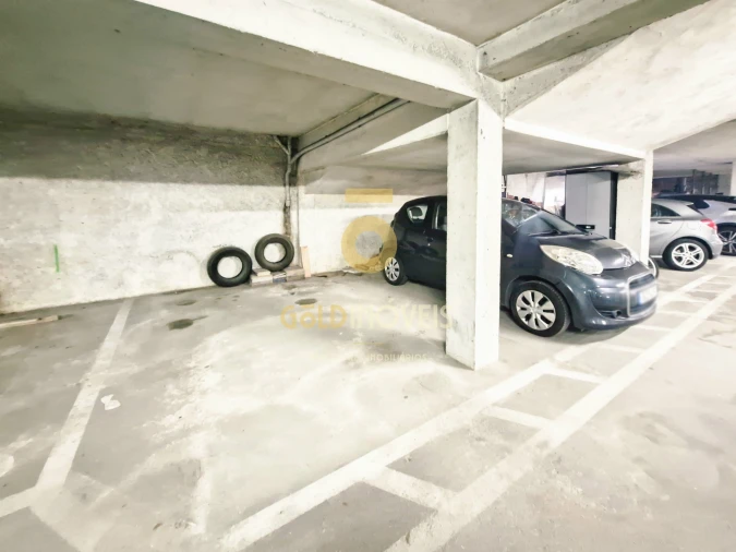 Apartamento T3 para Venda em Sobrado e Bairros Foto 34