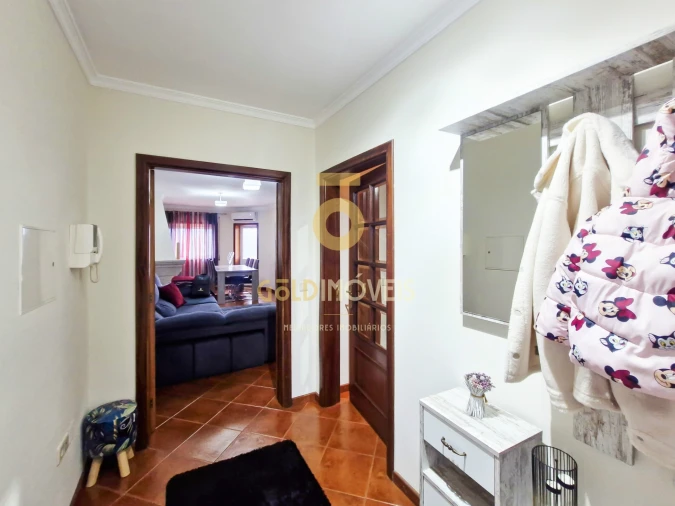 Apartamento T3 para Venda em Sobrado e Bairros Foto 27