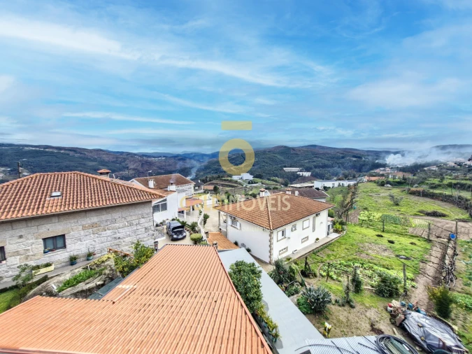 Apartamento T3 para Venda em Sobrado e Bairros Foto 32