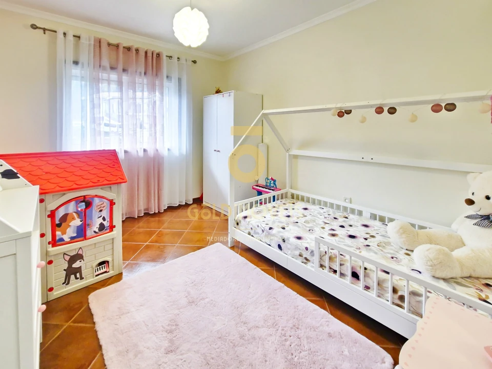 Apartamento T3 para Venda em Sobrado e Bairros Foto 22