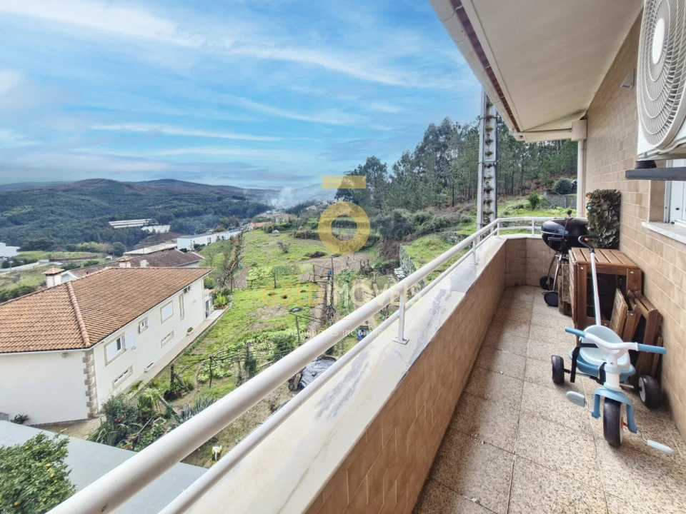 Apartamento T3 para Venda em Sobrado e Bairros Foto 31