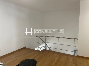 Apartamento T5 para Venda em Alvalade