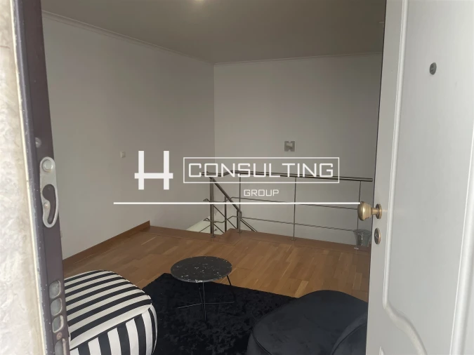 Apartamento T5 para Venda em Alvalade Foto 37