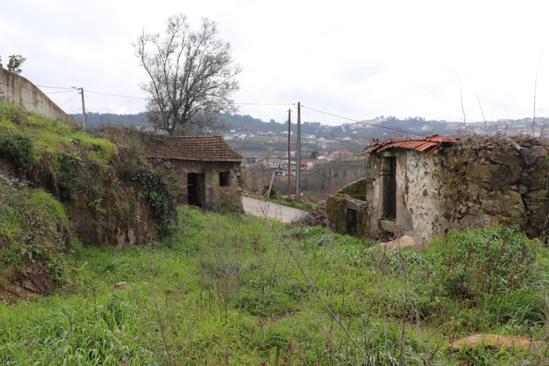 Moradia T0 para Venda em Lustosa e Barrosas (Santo Estêvão) Foto 9