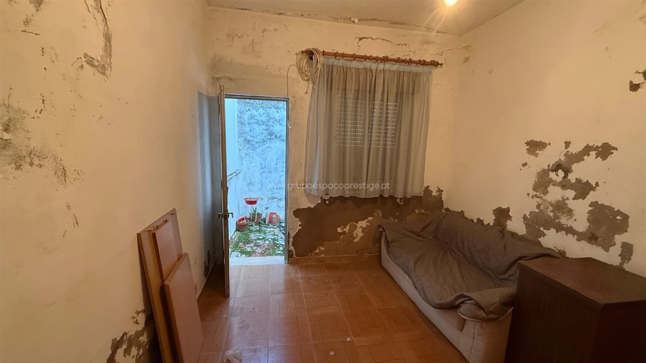 Moradia T2 para Venda em Olhão Foto 16