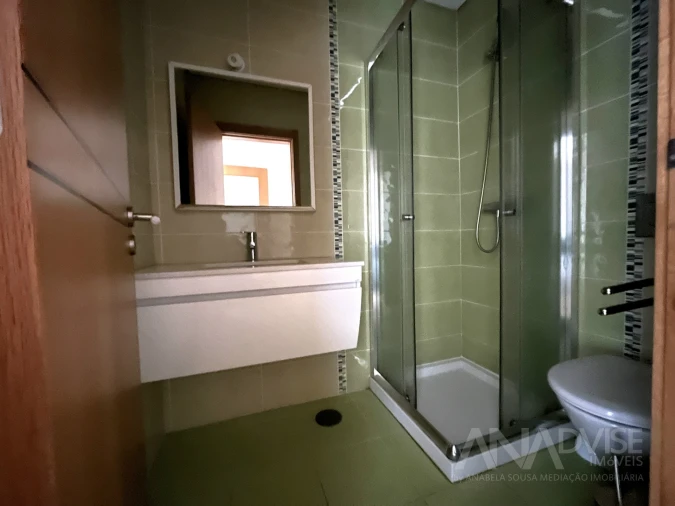 Apartamento T3 para Arrendamento em Viseu Foto 12