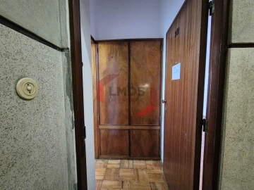 Apartamento T1 para Venda em Paranhos