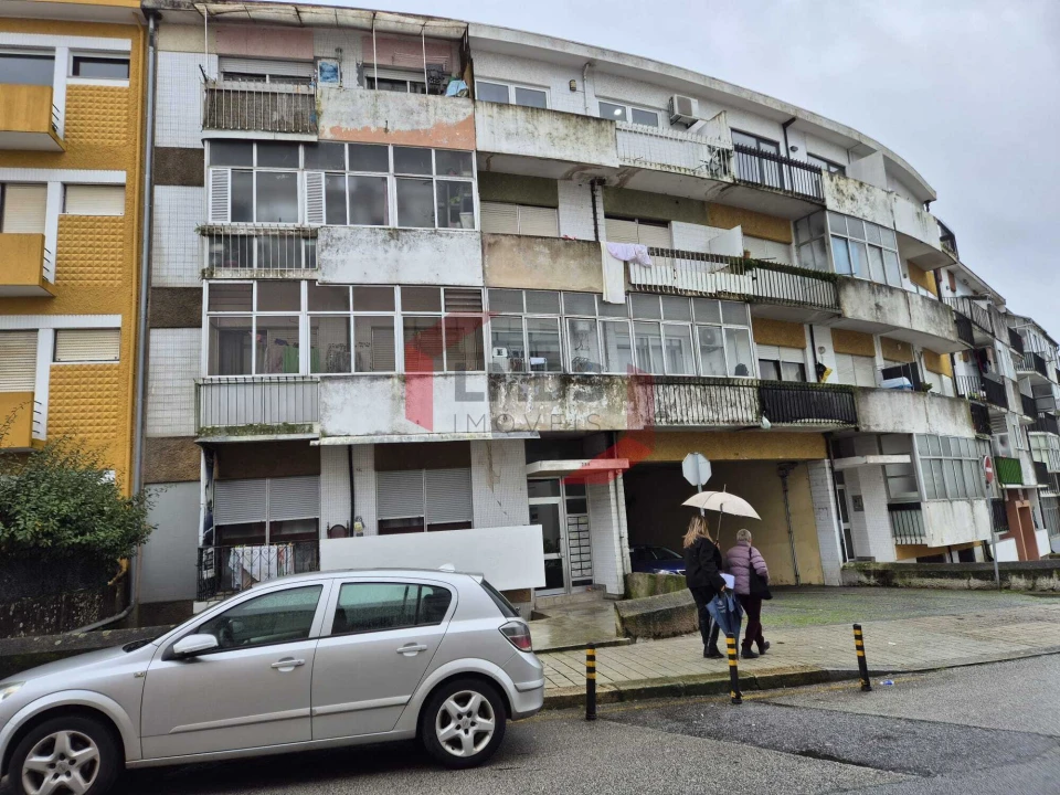 Apartamento T1 para Venda em Paranhos Foto 20