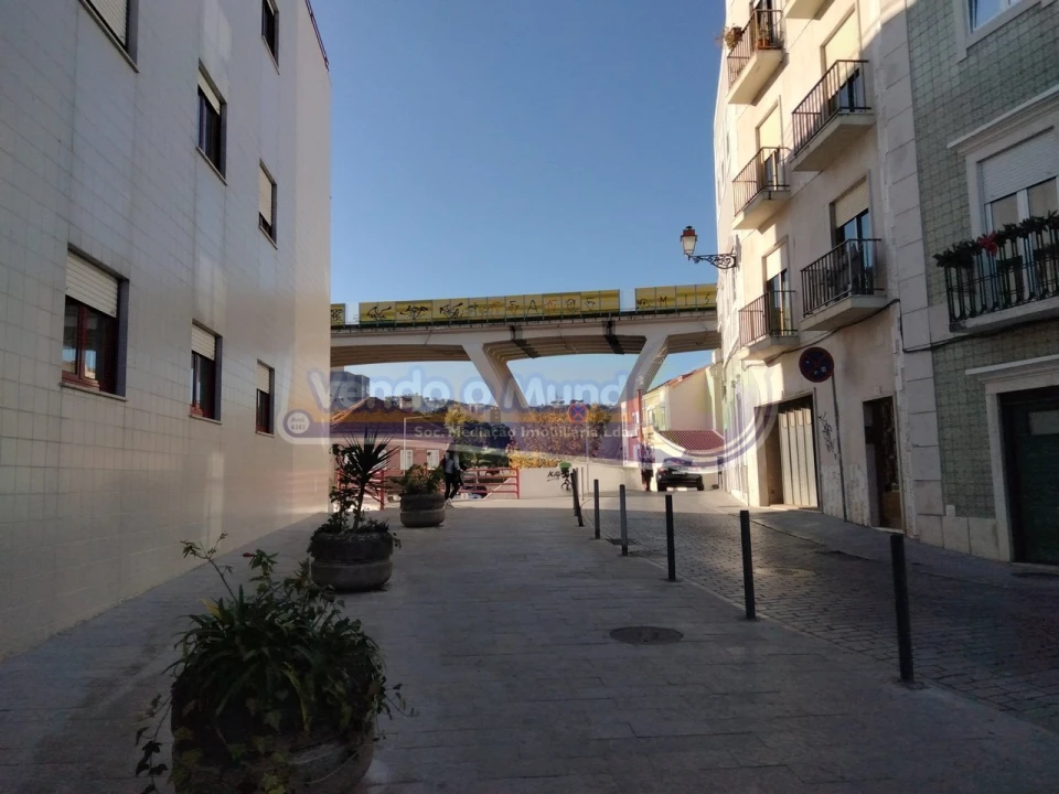 Moradia T2 para Venda em Vila Franca de Xira Foto 8