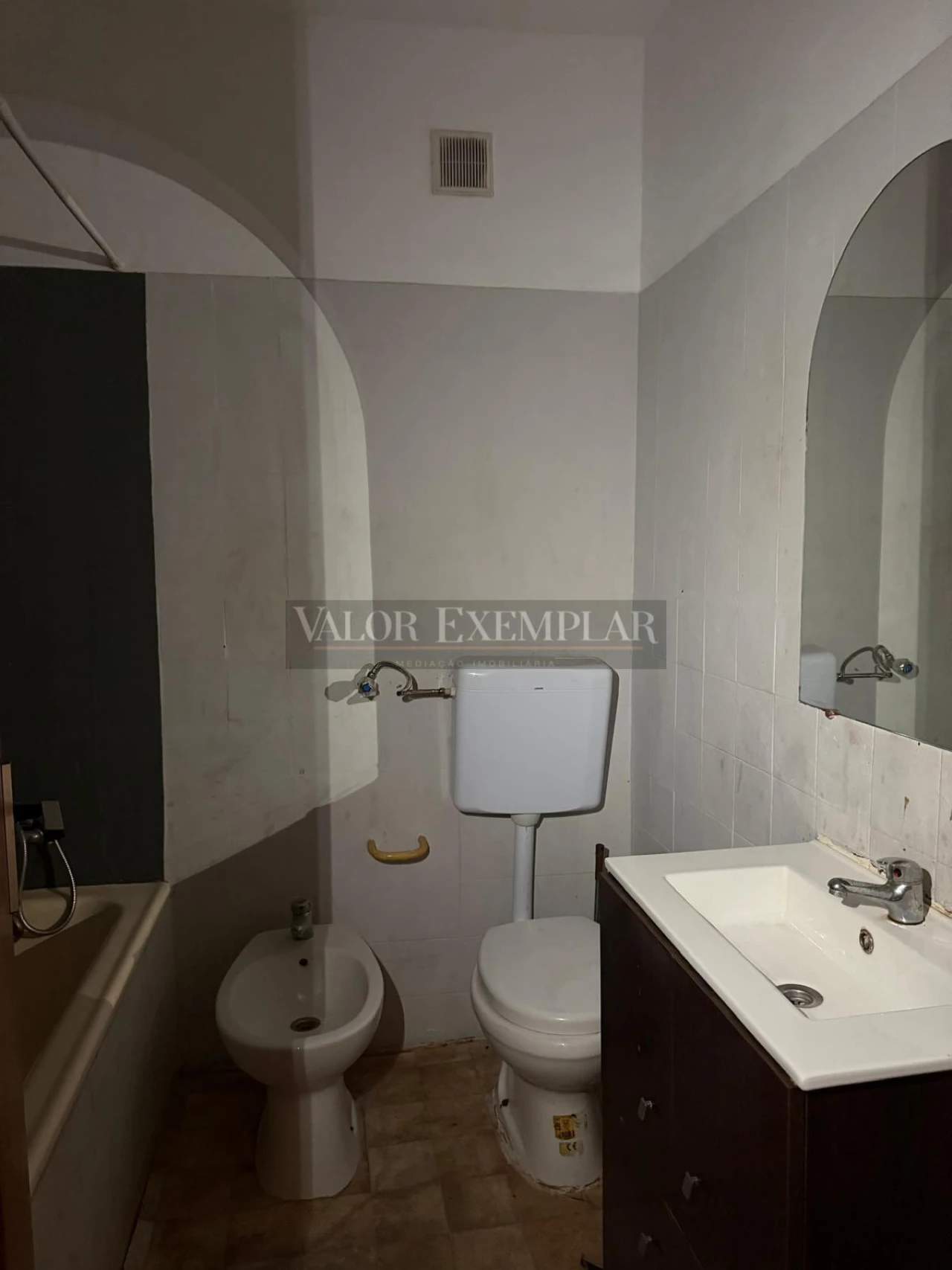 Apartamento T1 para Venda em Santo Antonio da Charneca Foto 6