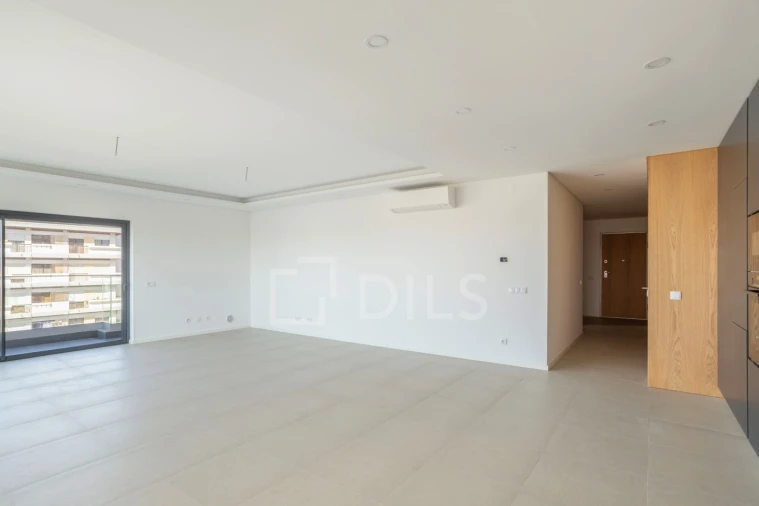 Apartamento T3 para Venda em Faro (Sé e São Pedro) Foto 18