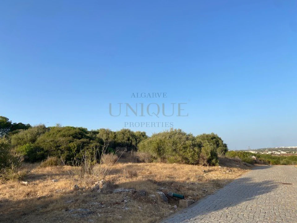 Terreno para Venda em Budens Foto 1